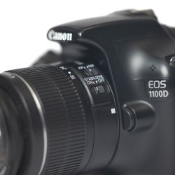 Brugt | Canon EOS 1100D m. 18-55 mm. EFS