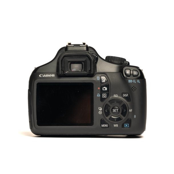 Brugt | Canon EOS 1100D m. 18-55 mm. EFS