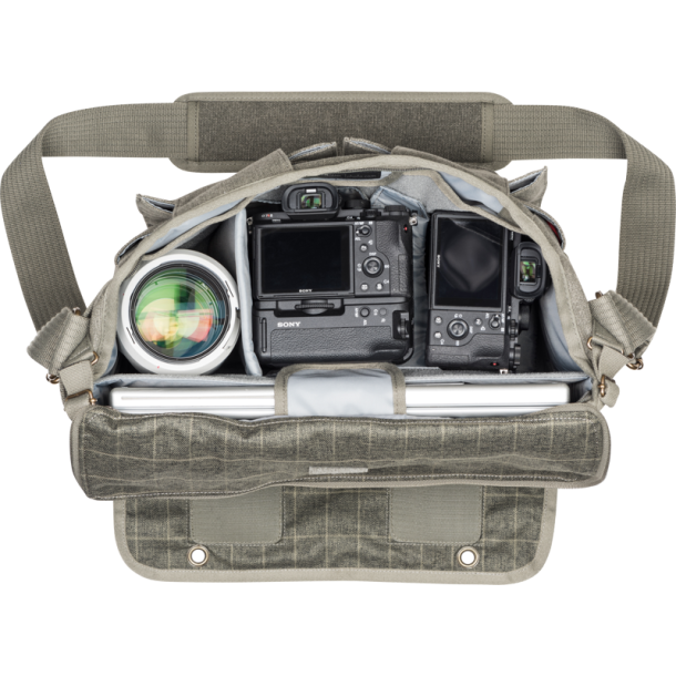 Think Tank Retrospective 30 V2.0, Pinestone