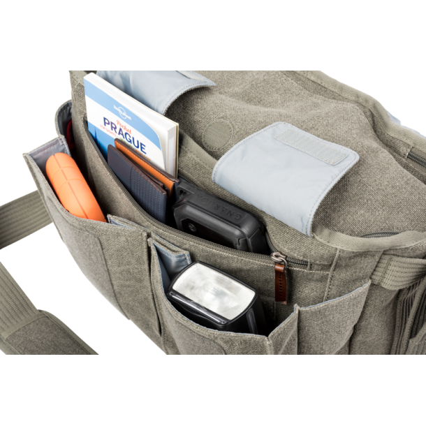 Think Tank Retrospective 30 V2.0, Pinestone