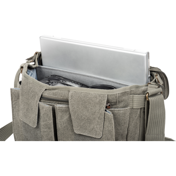 Think Tank Retrospective 30 V2.0, Pinestone