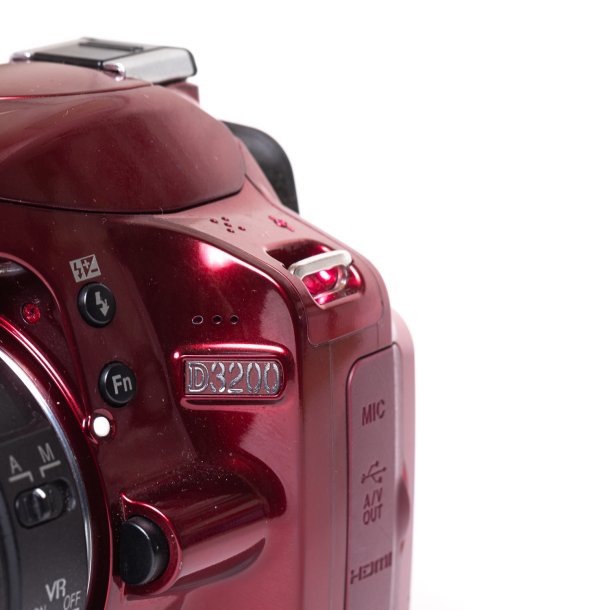 Brugt | Nikon D3200 m. 18-55 3.5-5.6 G VR II