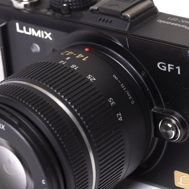 Brugt | Lumix GF1 hus m. 12-42mm