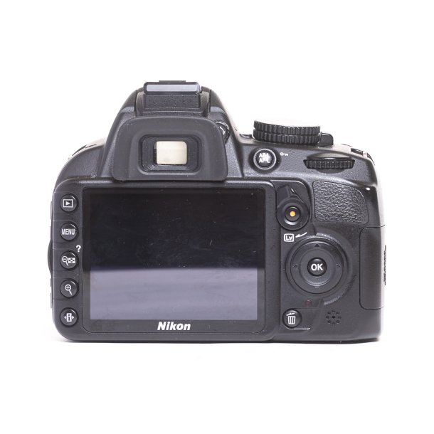 Brugt | Nikon D3100 m. 18-55mm 3,5-5,6