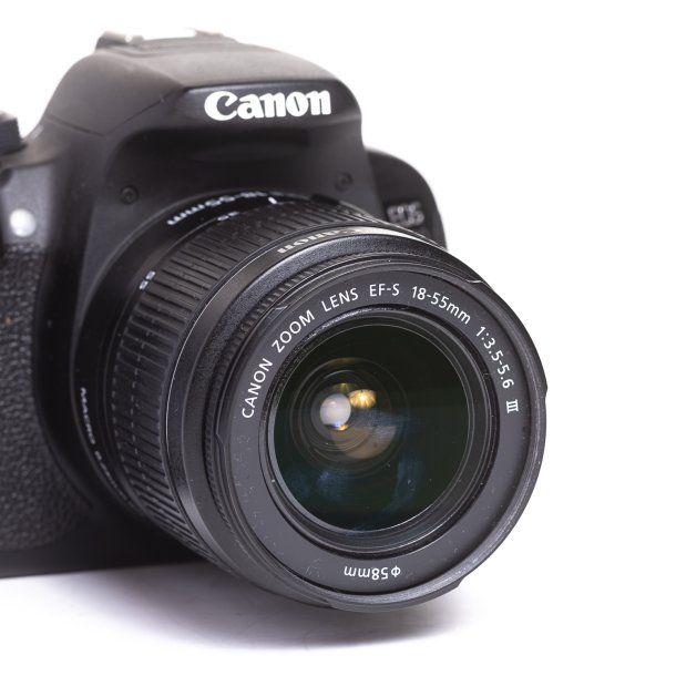 Brugt | Canon 700D m 18-55mm 3,5-5,6