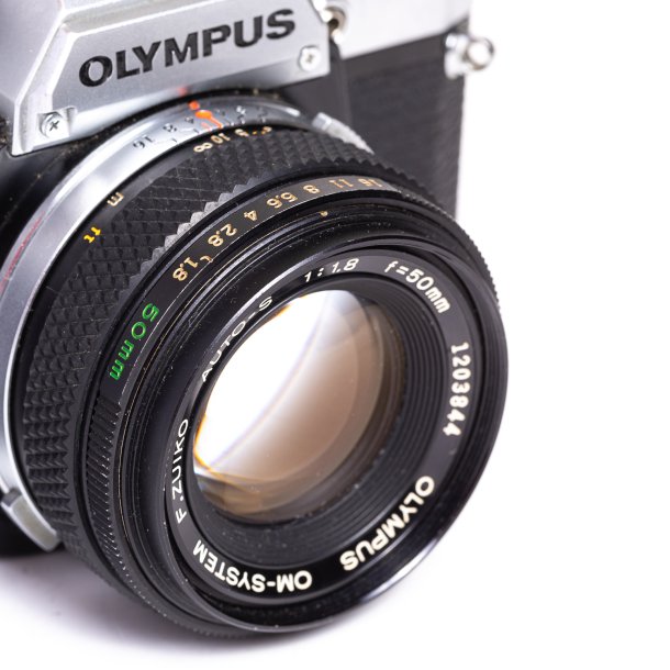 Brugt | Olympus OM10 m. 50mm. 1,8