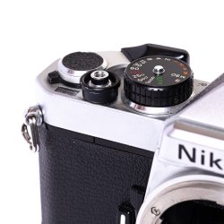 Brugt | Nikon FE Hus 