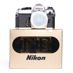 Brugt | Nikon FE Hus 