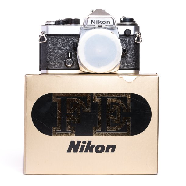 Brugt | Nikon FE Hus 