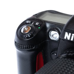 Brugt | Nikon F80 m. 28-80mm