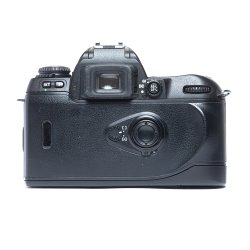 Brugt | Nikon F80 m. 28-80mm