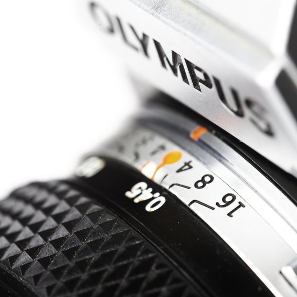 Brugt | Olympus OM10 m. 50mm 1.8