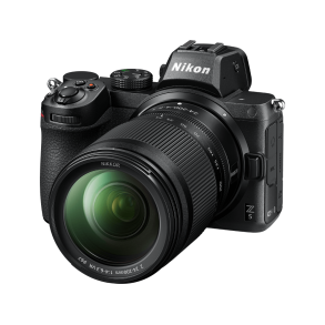 Nikon Z5 24-200-kit