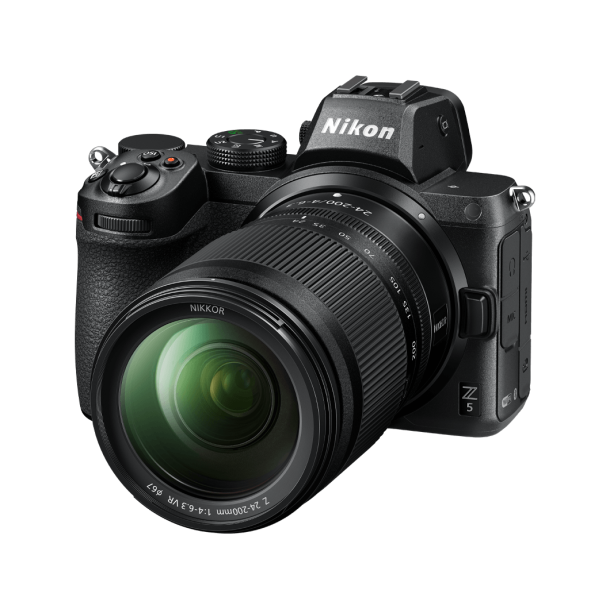 Nikon Z5 24-200-kit