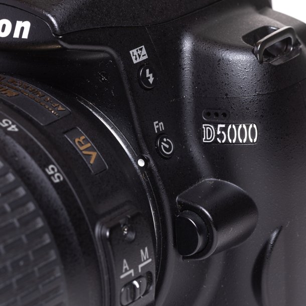  Brugt | Nikon D5000 m. 18-55mm. 3,5-5,6