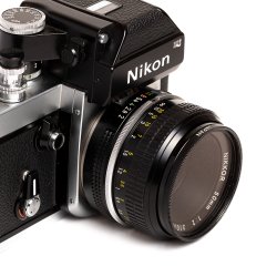 Brugt | Nikon F2 m. 50mm. 2,0