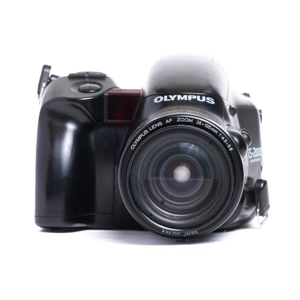 BRUGT | Olympus IS-2000