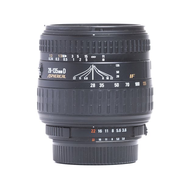 BRUGT | Sigma 28-135 mm 3.8-5.6 F mount