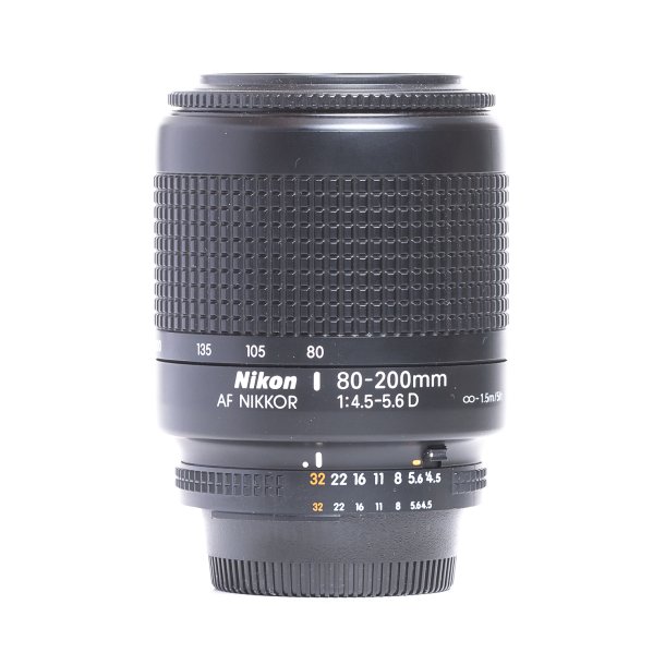 BRUGT | Nikon AF 80-200mm 4.5-5.6