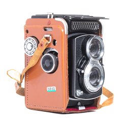 BRUGT | Yashica LM Twin Lens Reflex