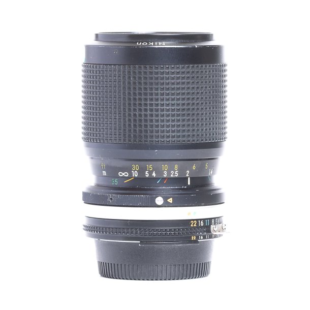 BRUGT | Nikkor 35-105mm 3.5-4.5