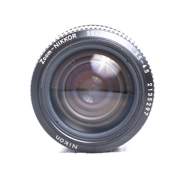 BRUGT | Nikkor 35-105mm 3.5-4.5