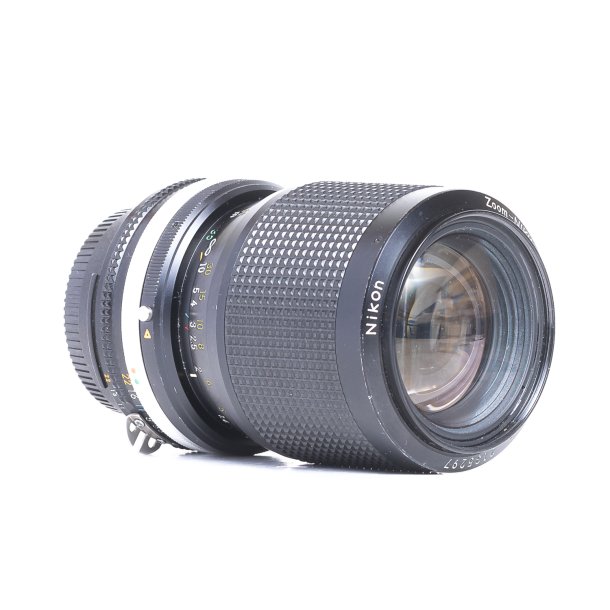 BRUGT | Nikkor 35-105mm 3.5-4.5