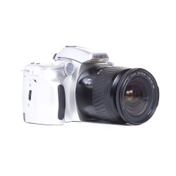 Minolta Dynax 40 m. AF 28-80mm. 3,5-56