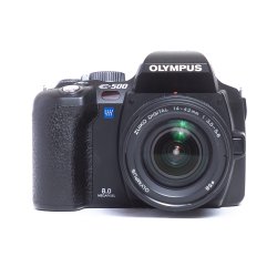 Olympus E-500 m. 14-42mm. 3,5-5,6 + lader