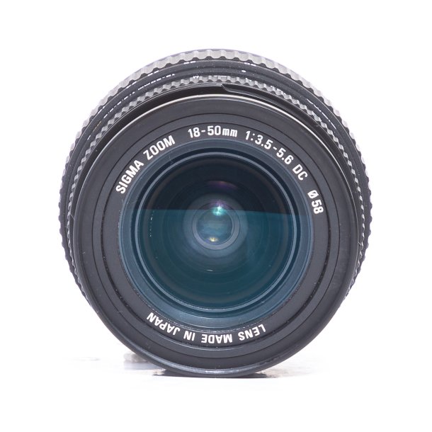Brugt | Sigma 18-50mm. 3,5-5,6 DC