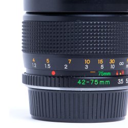 Brugt | Yashica 42-75mm. 1:3,5-4,5
