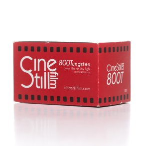 Cinestill 800T 135/36 OBS UDLBETR  august 2024