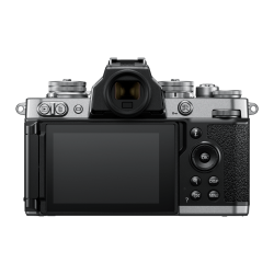 Nikon Z fc + DX 16-50 