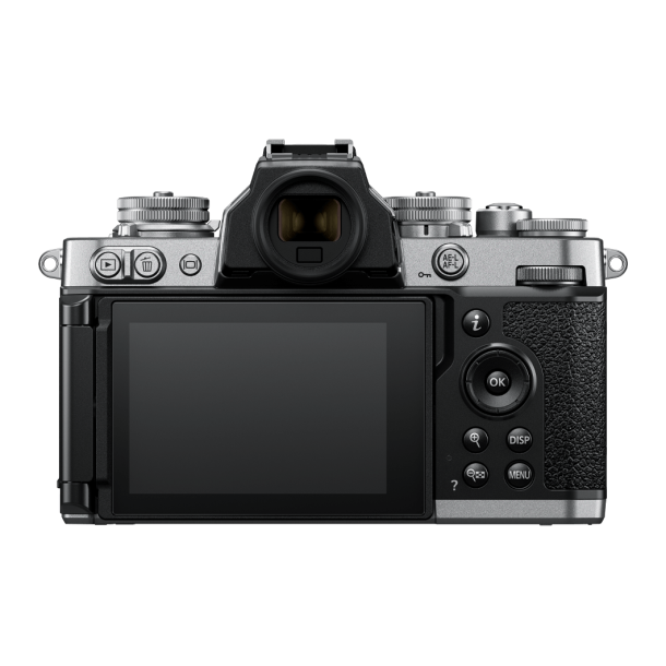 Nikon Z fc + DX 16-50 